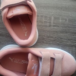 Puma Shoes I color peach size 1 in kids